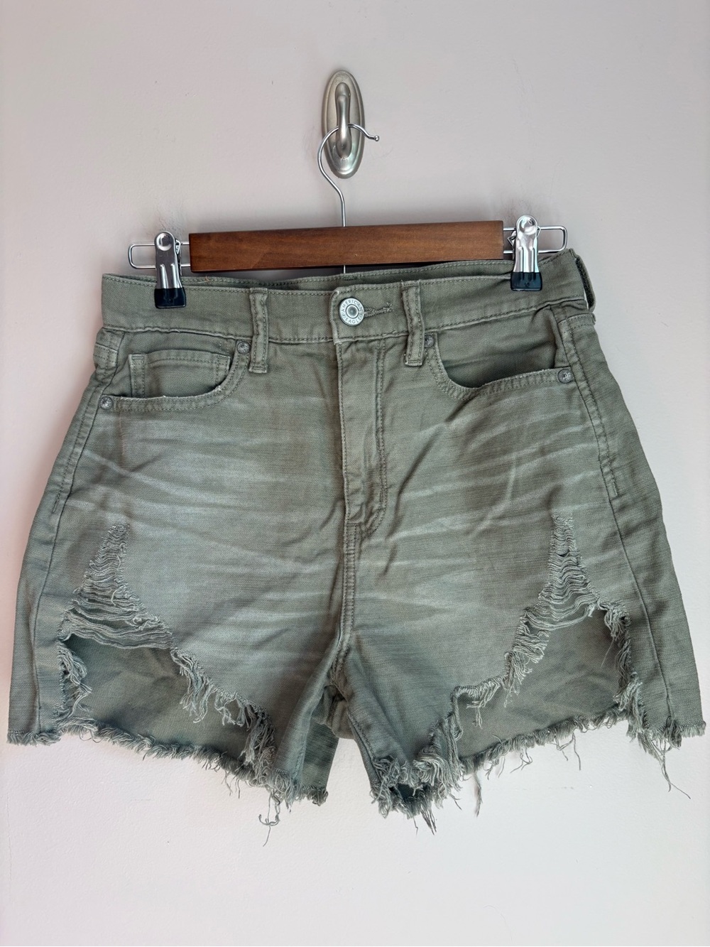 American Eagle High Waist Mom Jean Shorts Olive Green Size 4